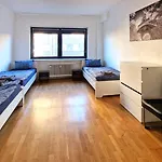 Апарт-отель Bs Comfort Zentral-apartment Оберхаузен