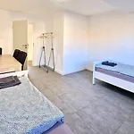 Bs Comfort Zentral-apartment 3*