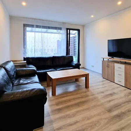 Bs Comfort Zentral-apartment 3*
